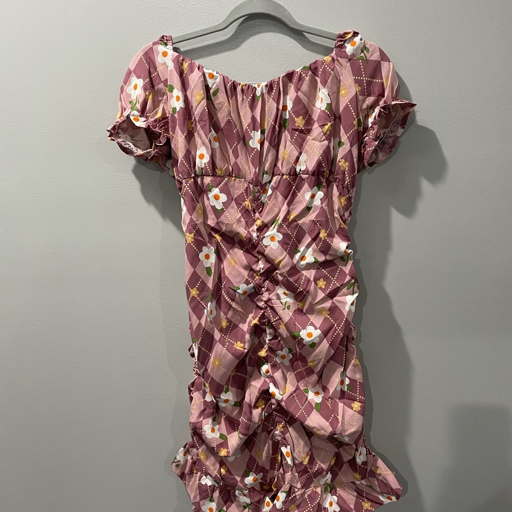 I am a small business owner and I’m trying to sell my stuff on poshmark